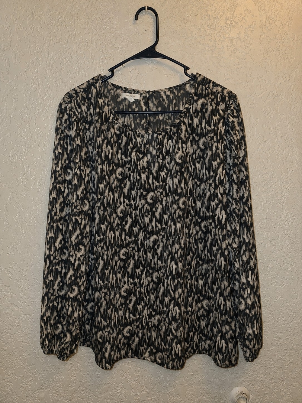 Maurices Black and Cream Printed Long-Sleeve Blouse